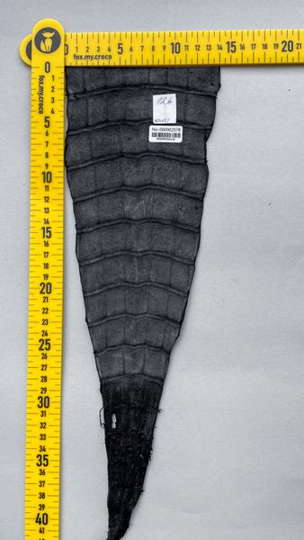 Лоскут шкіри крокодила, чорний 000002578 фото