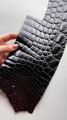 Лоскут шкіри крокодила, чорний 000000949 фото