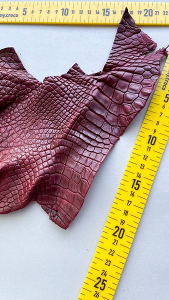 Crocodile leather piece, cherry