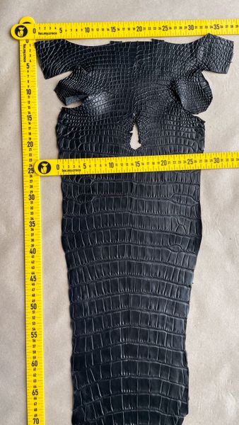 Crocodiles' Half-skin, black color