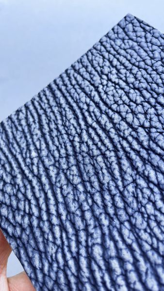Лоскут кожи акулы, голубой 000002703 фото