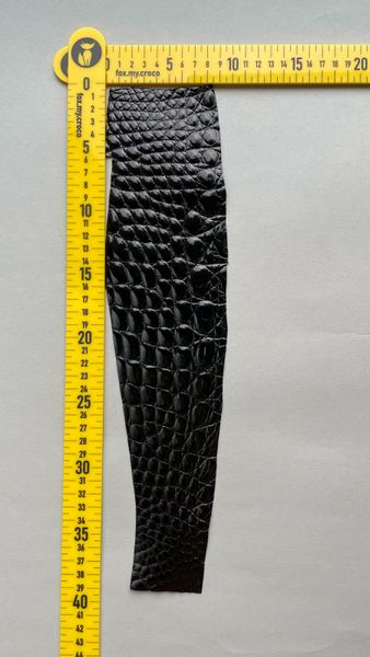 Crocodile leather piece, black