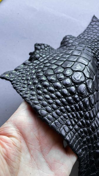 Crocodile leather piece, black