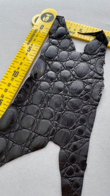 Лоскут шкіри крокодила, чорний 000002013 фото