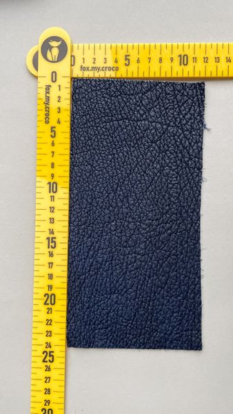 Shark leather piece, blue