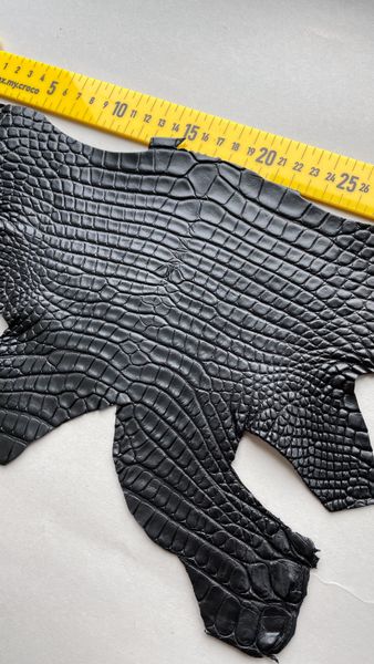 Crocodile leather piece, black