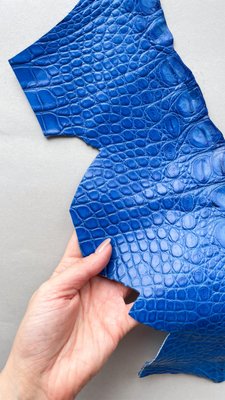Лоскут шкіри крокодила, синій 000002742 фото