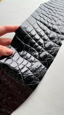 Лоскут шкіри крокодила, чорний 000000905 фото