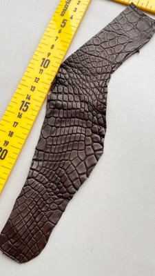 Лоскут шкіри крокодила, шоколадний 000000605 фото
