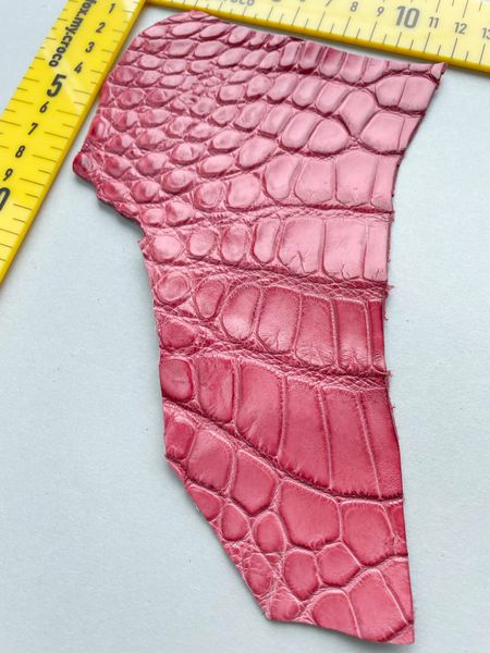 Crocodile leather piece, dark pink