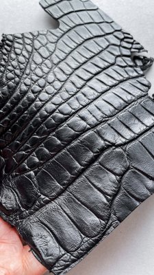 Лоскут кожи крокодила, черный 000002571 фото