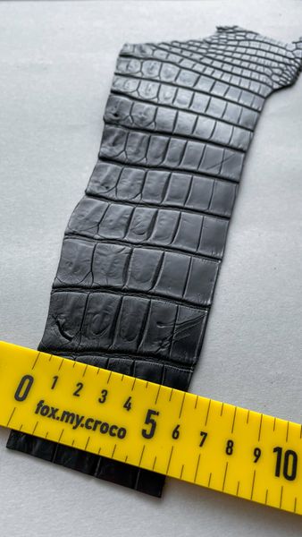 Лоскут шкіри крокодила, чорний 000002580 фото