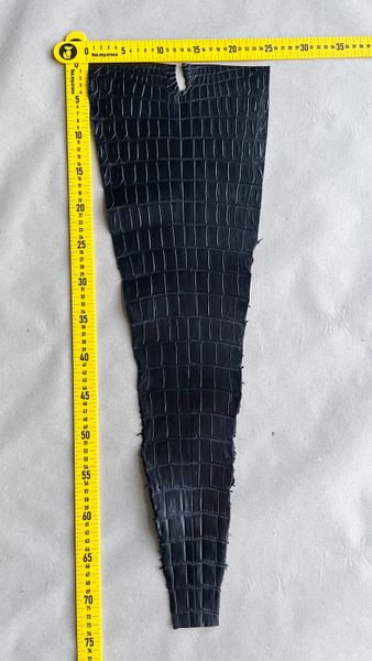 Crocodiles' tail, black color, shade 2