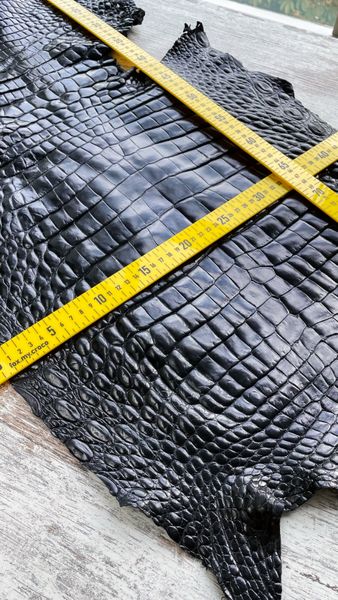 Crocodile skin, black, 42 cm