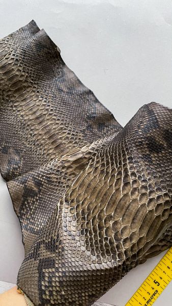 Python skin, dark khaki 112 cm (available for cut from 20cm)