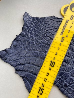 Crocodile leather kit, blue