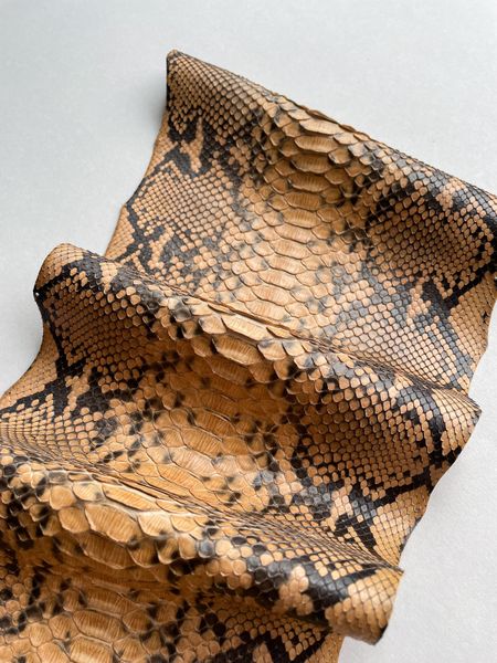 Python skin, honey 84 cm (available for cut from 20cm)