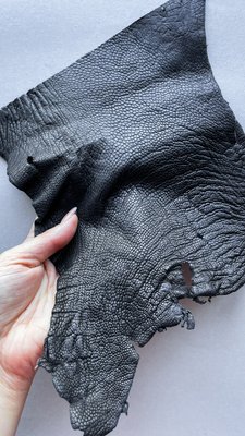 Лоскут кожи страуса, черный 000002874 фото