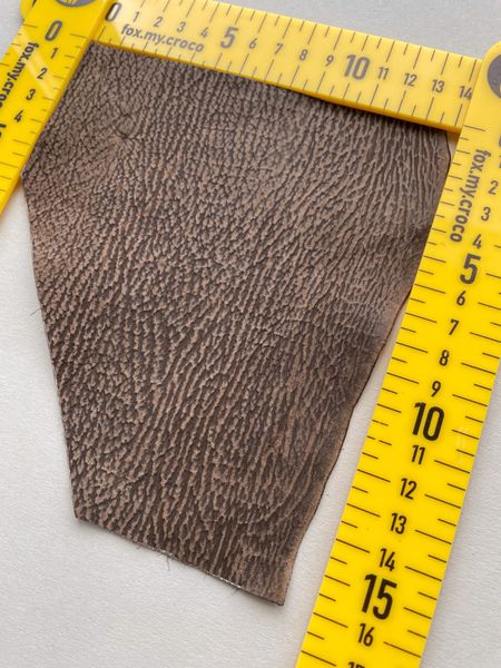 Лоскут шкіри акули, коричневий 000002320 фото